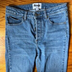 Rouje jeans light blue denim wash women's size 27 high rise straight leg raw hem